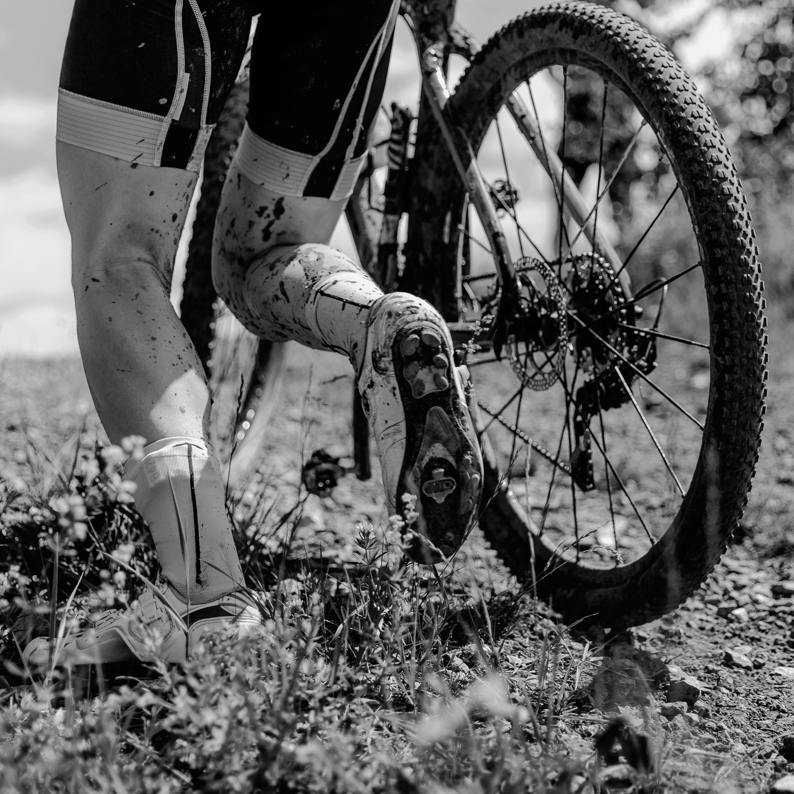 back-dirty-feet-mountain-biker-2023-11-27-05-20-31-utc